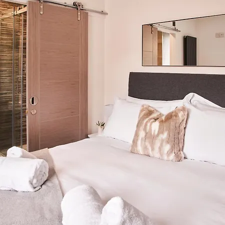Harbour Breeze - Contemporary Waterside Bolthole On Torquay'S Iconic Marina Apartment Exterior photo