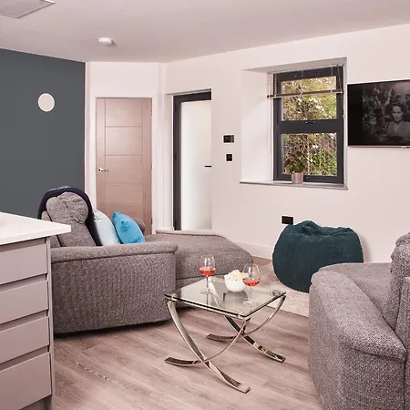 Harbour Breeze - Contemporary Waterside Bolthole On Torquay'S Iconic Marina Apartment Exterior photo
