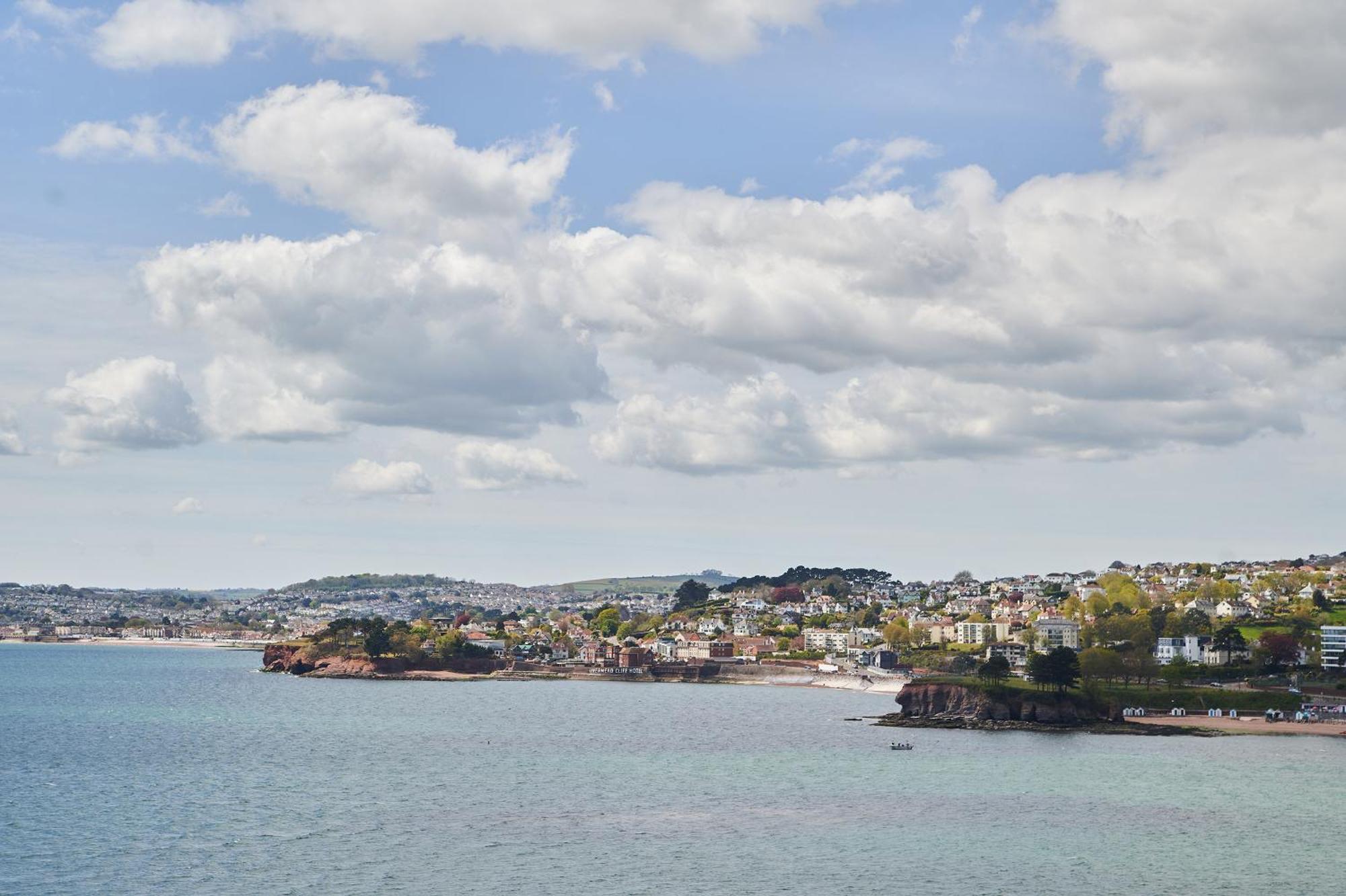 Apartment Harbour Breeze - Contemporary Waterside Bolthole On Torquay's Iconic Marina Torquay