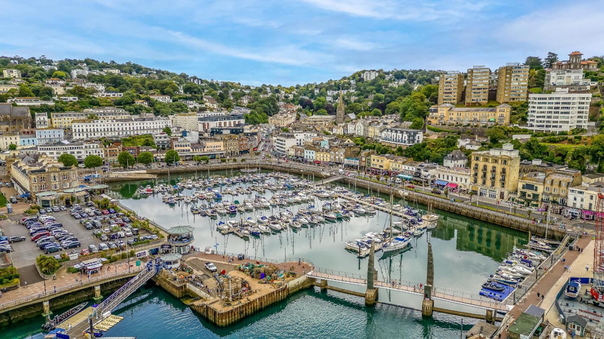 Harbour Breeze - Contemporary Waterside Bolthole On Torquay's Iconic Marina