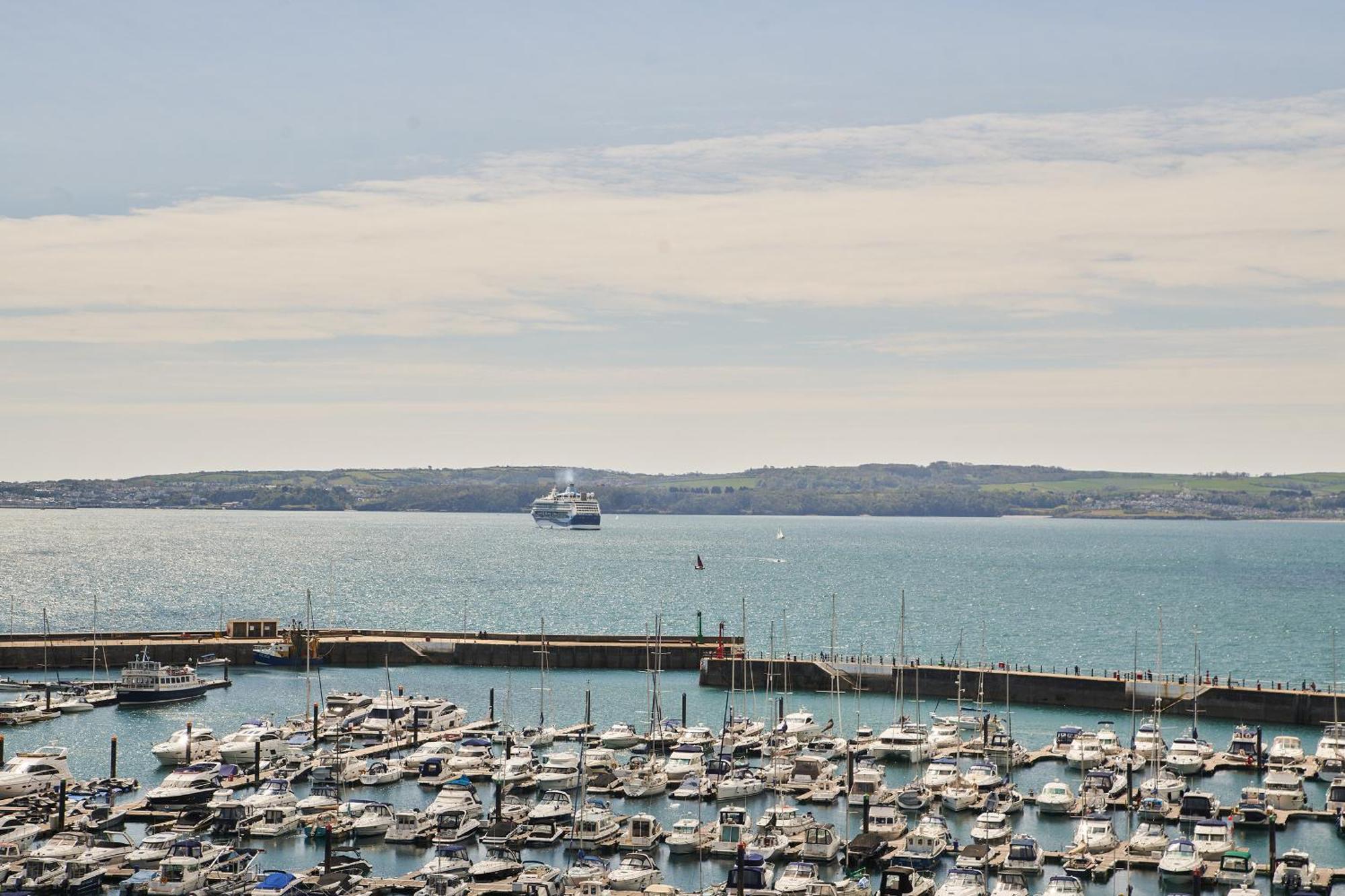 Harbour Breeze - Contemporary Waterside Bolthole On Torquay's Iconic Marina * Torquay