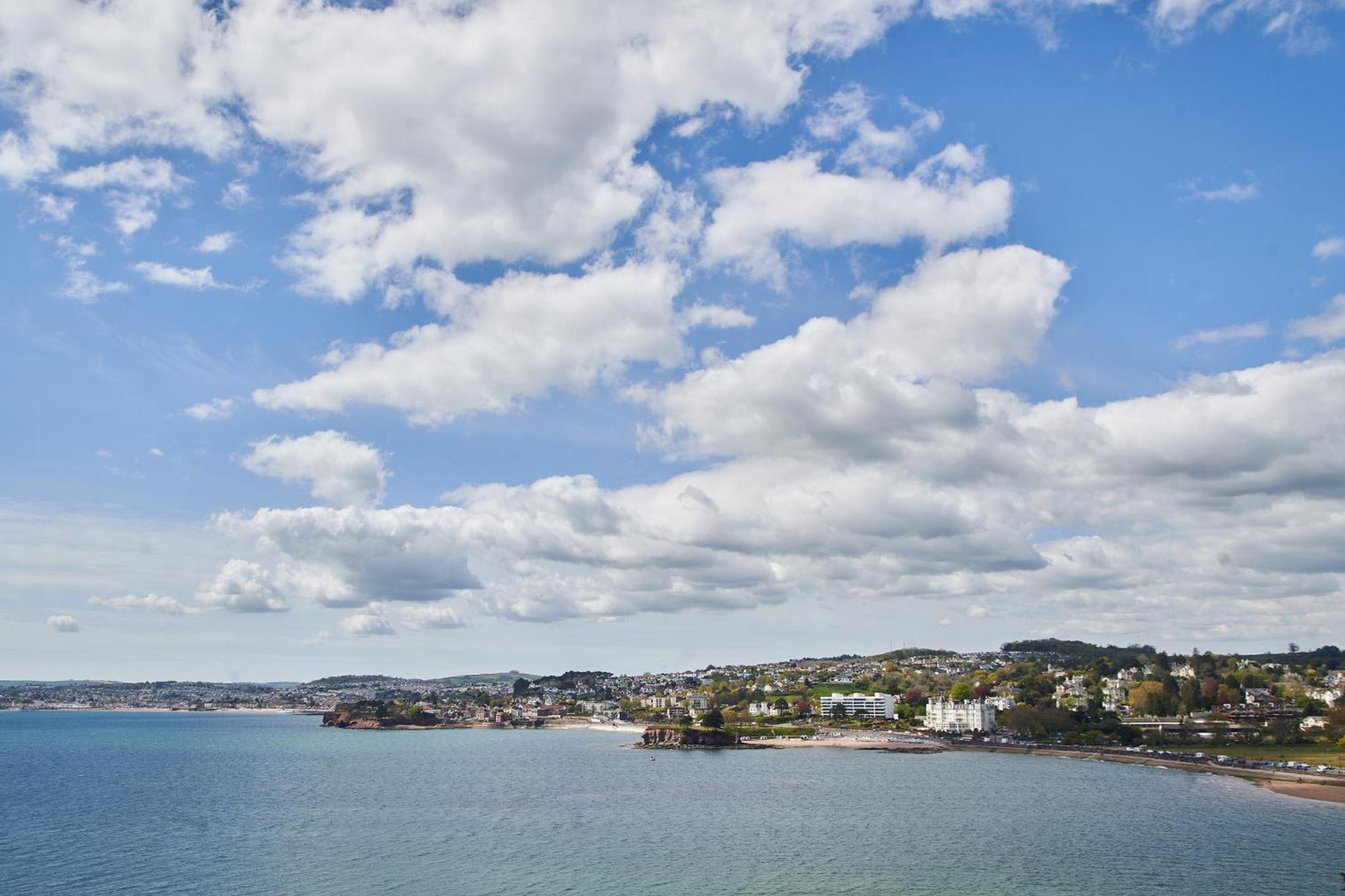 Apartment Harbour Breeze - Contemporary Waterside Bolthole On Torquay's Iconic Marina Torquay